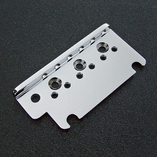 002-6097-049 0026097049 Fender American Standard Strat Chrome Bridge Plate (1987 - 2007) 002-6097-049 0026097049 Fender American Standard Strat Chrome Bridge Plate (1987 - 2007)