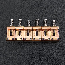 003-8961-006 - Fender Stratocaster Vintage Bridge Saddle Set, Gold 003-8961-006 - Fender Stratocaster Vintage Bridge Saddle Set, Gold