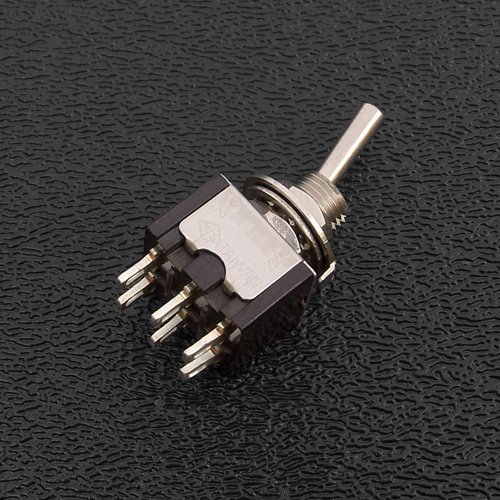 060-338 - DPDT On-On Mini-Toggle Switch 060-338 - DPDT On-On Mini-Toggle Switch