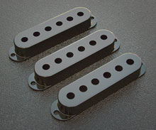 099-1364-000 Fender Stratocaster Black Pickup Cover Set 099-1364-000 Fender Stratocaster Black Pickup Cover Set