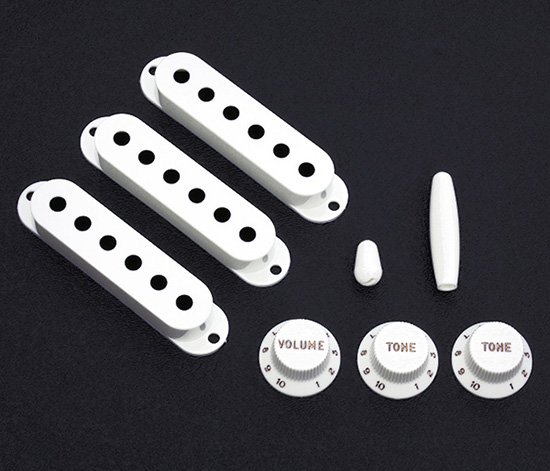 099-2096-000 Fender Pure Vintage '50s Stratocaster Eggshell Accessory Kit 099-2096-000 0992096000 Fender Pure Vintage '50s Stratocaster Eggshell Accessory Kit
