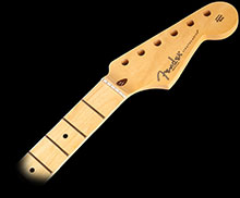 099-3002-921 - Fender USA Stratocaster Maple Neck 9.5'' Radius 22 Frets