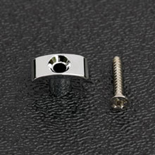 099-4912-000 - Fender American Vintage String Guide, Round 770-8381-000 - Fender American Elite Strat Chrome String Guide
