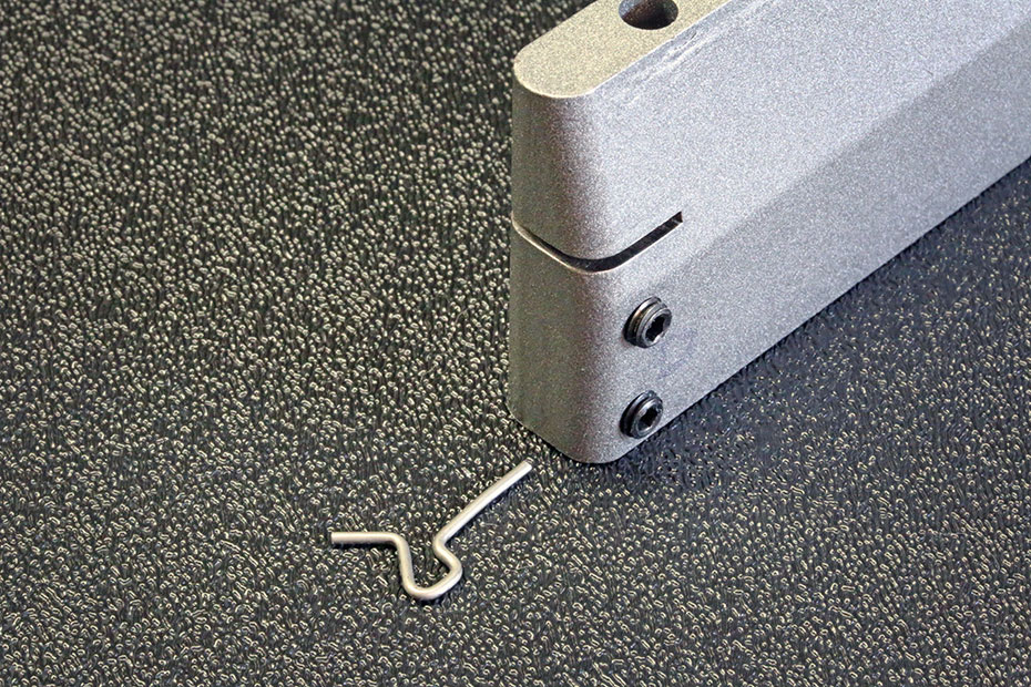Deluxe/Elite/Professional Strat Tremolo Arm Retaining Clip Orientation Deluxe/Elite/Professional Strat Tremolo Arm Retaining Clip Orientation